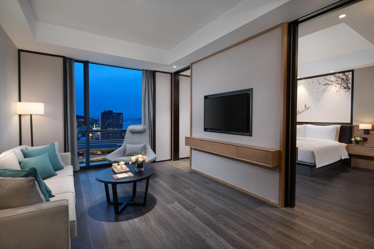 Fuzhou Mawei Yiho Hotel エクステリア 写真